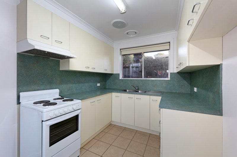 Photo - 4/16 Blenheim Street, Bentleigh East VIC 3165 - Image 3