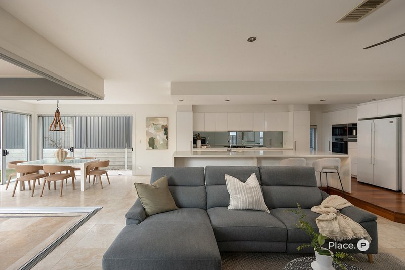 Photo - 416 Brisbane Corso , Yeronga QLD 4104 - Image 2