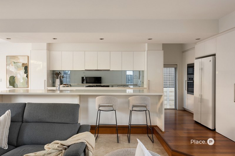 Photo - 416 Brisbane Corso , Yeronga QLD 4104 - Image 7