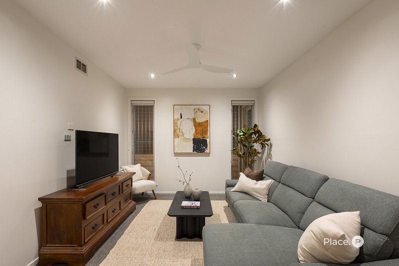 Photo - 416 Brisbane Corso , Yeronga QLD 4104 - Image 17