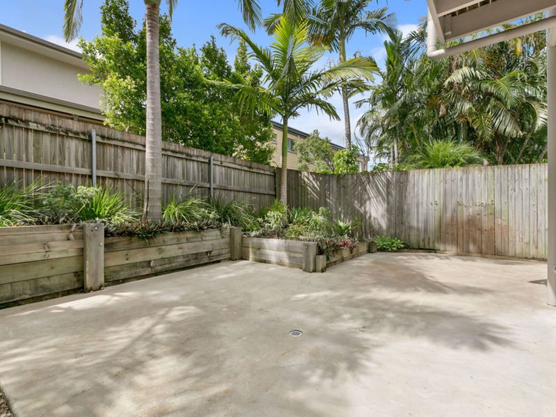 Photo - 4/16 Broadmere Street, Annerley QLD 4103 - Image 13