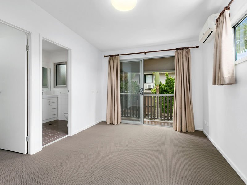 Photo - 4/16 Broadmere Streetrdk , Annerley QLD 4103 - Image 7