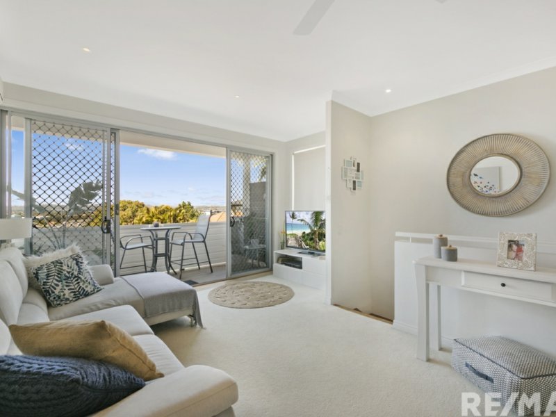 Photo - 4/16 Duxton Drive, Varsity Lakes QLD 4227 - Image 4