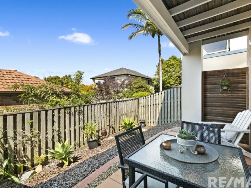 Photo - 4/16 Duxton Drive, Varsity Lakes QLD 4227 - Image 8