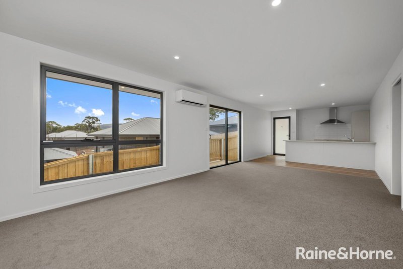 Photo - 4/16 Elpida Street, Risdon Vale TAS 7016 - Image 3