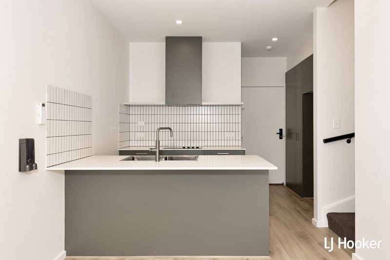 Photo - 41/6 Inge King Crescent, Whitlam ACT 2611 - Image 3