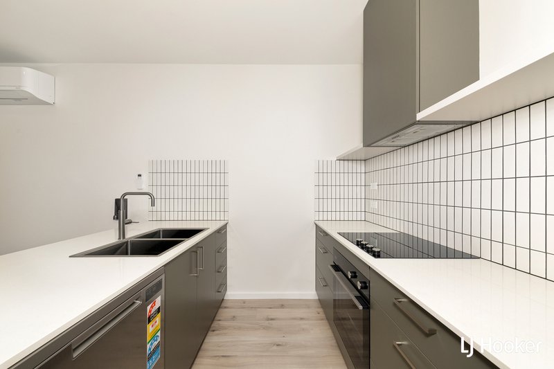 Photo - 41/6 Inge King Crescent, Whitlam ACT 2611 - Image 4