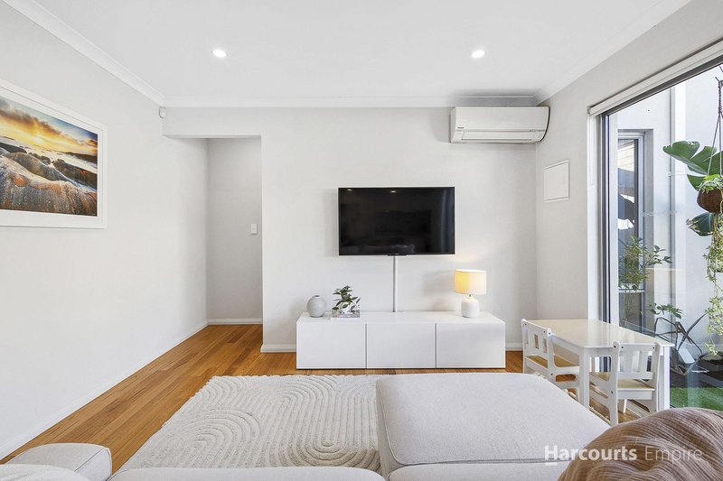 Photo - 4/16 King George Street, Innaloo WA 6018 - Image 10
