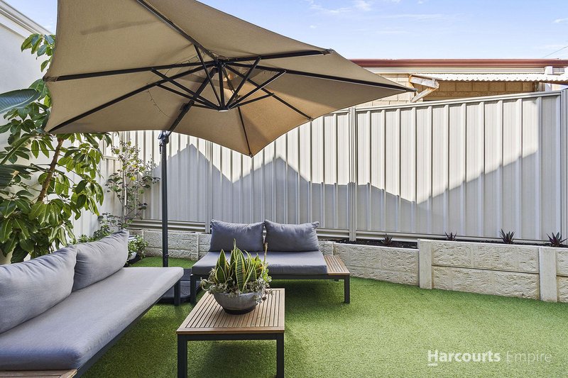 Photo - 4/16 King George Street, Innaloo WA 6018 - Image 12