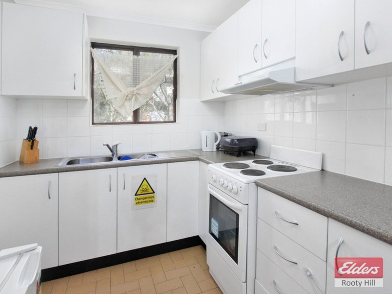 Photo - 4/16 Luxford Road, Mount Druitt NSW 2770 - Image 4