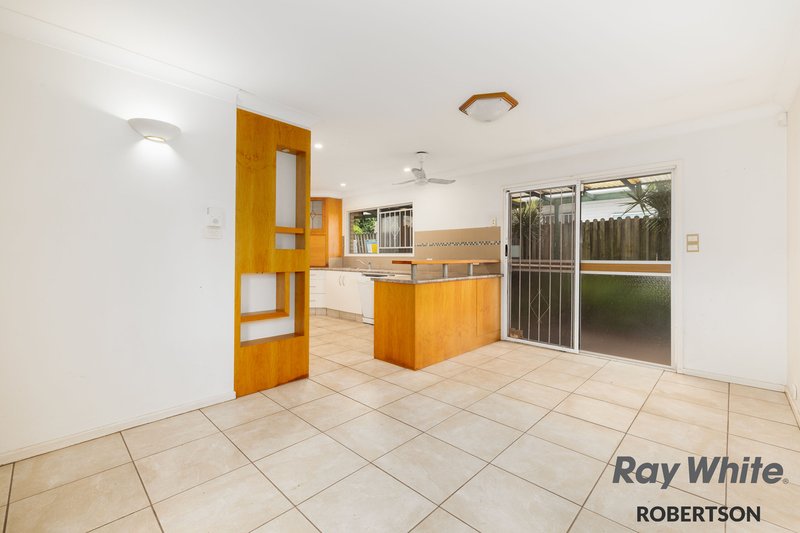 Photo - 416 Mains Road, Macgregor QLD 4109 - Image 12