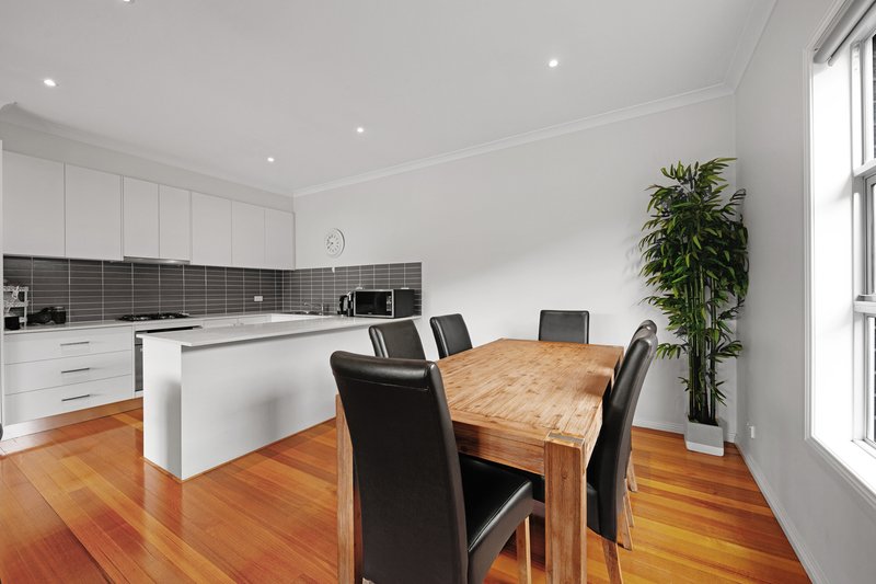 Photo - 4/16 Mccomas Street, Reservoir VIC 3073 - Image 5