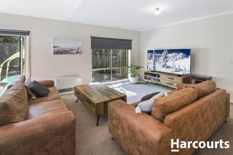 Photo - 4/16 Mctavish Boulevard, Horsham VIC 3400 - Image 3