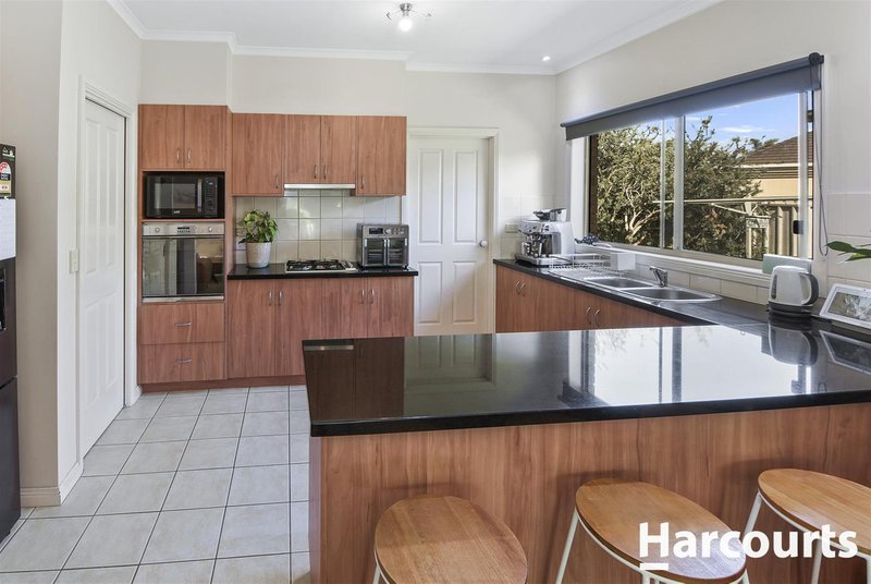 Photo - 4/16 Mctavish Boulevard, Horsham VIC 3400 - Image 5