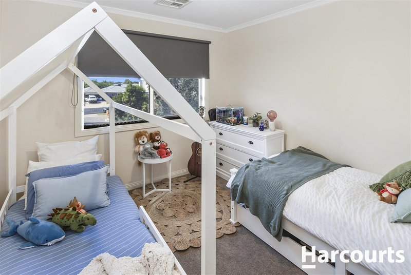 Photo - 4/16 Mctavish Boulevard, Horsham VIC 3400 - Image 10