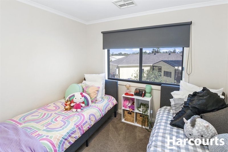 Photo - 4/16 Mctavish Boulevard, Horsham VIC 3400 - Image 11