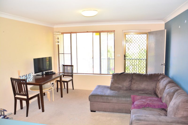 Photo - 4/16 Shellcove Lane, Korora NSW 2450 - Image 3