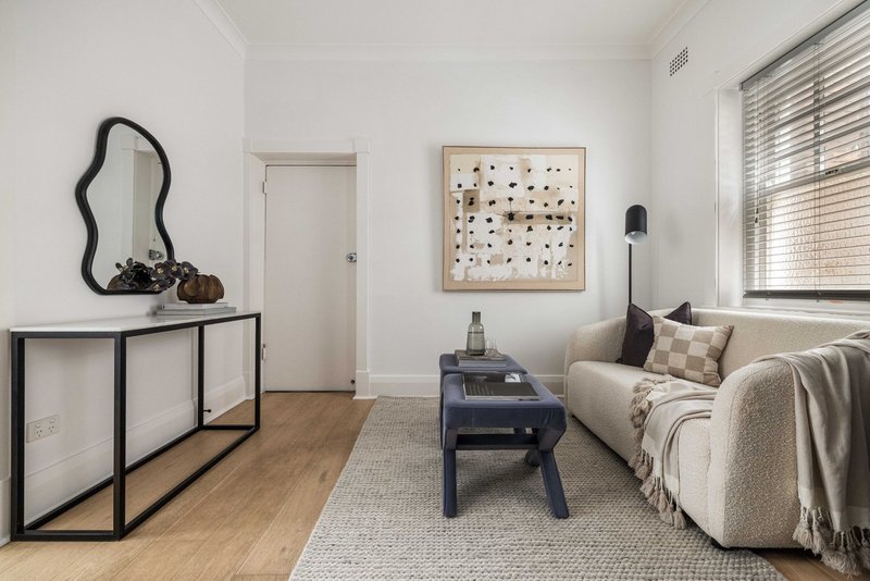 Photo - 4/16 St Neot Avenue, Potts Point NSW 2011 - Image 1