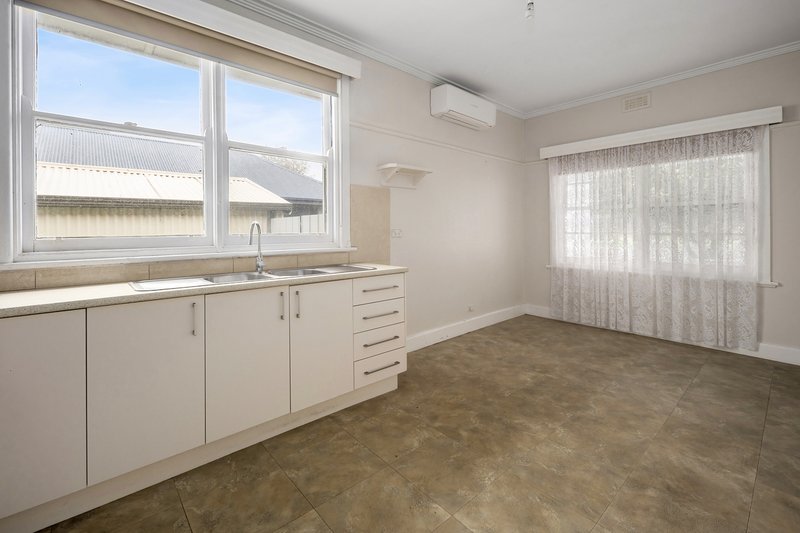 Photo - 416 Station Street, Lalor VIC 3075 - Image 10