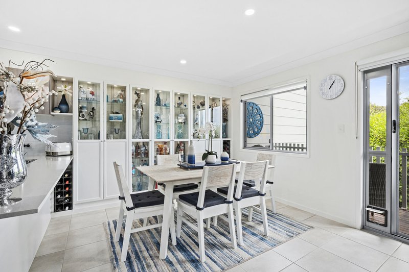 Photo - 4/16 Tallon Street, Upper Coomera QLD 4209 - Image 3