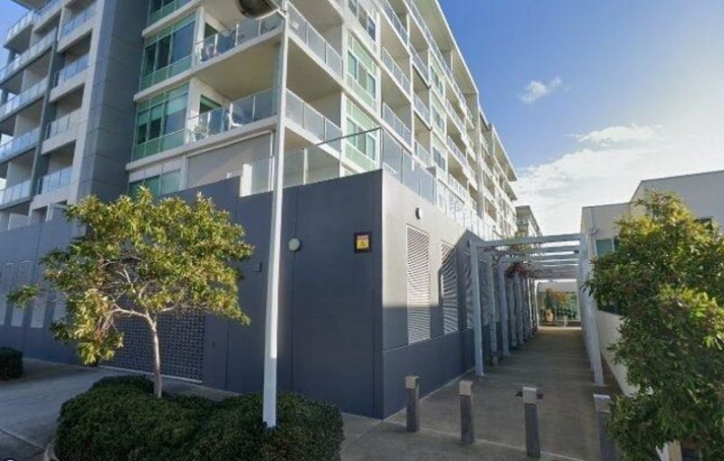 416/1-2 Tarni Court, New Port SA 5015