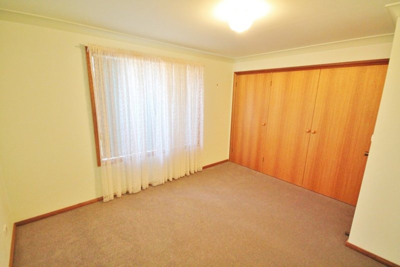 Photo - 4/161 Nasmyth Street, Young NSW 2594 - Image 6