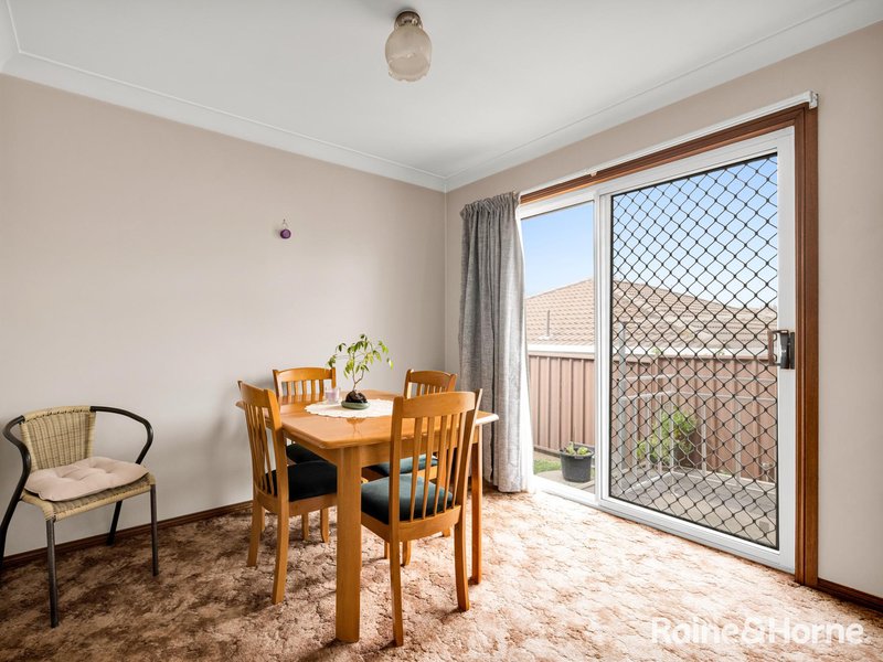 Photo - 4/161 Seymour Street, Bathurst NSW 2795 - Image 4