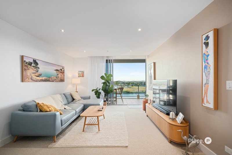 Photo - 4163/37c Harbour Road, Hamilton QLD 4007 - Image 4