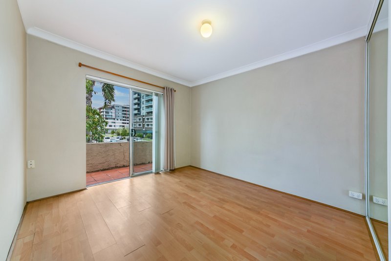 Photo - 4/167 Pitt St , Merrylands NSW 2160 - Image 2