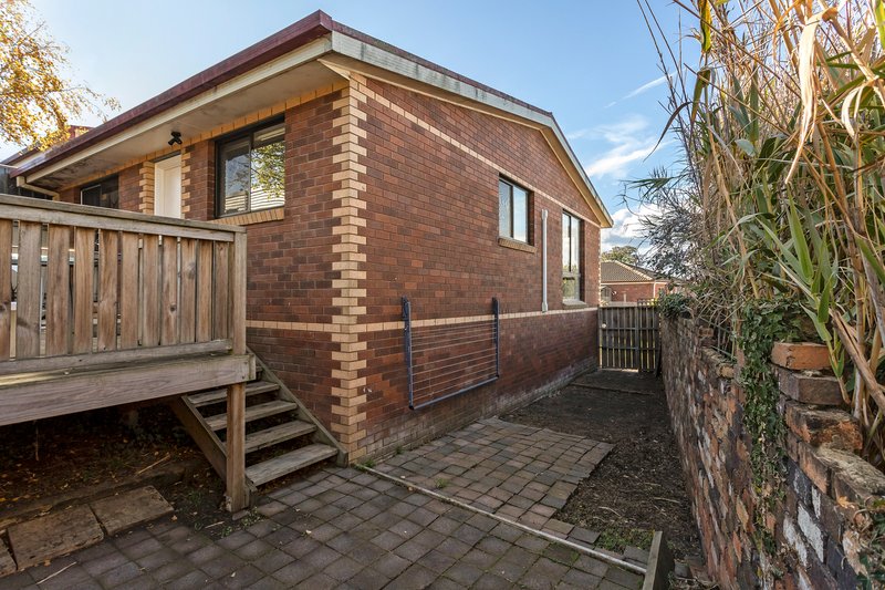 Photo - 4/17-19 Button Street, Mowbray TAS 7248 - Image 15