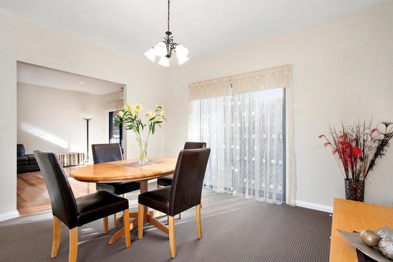 Photo - 4/17-19 Edith Avenue, Croydon VIC 3136 - Image 4