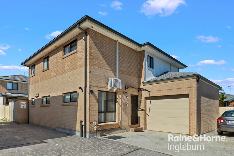 4/17-19 Guernsey Avenue, Minto NSW 2566
