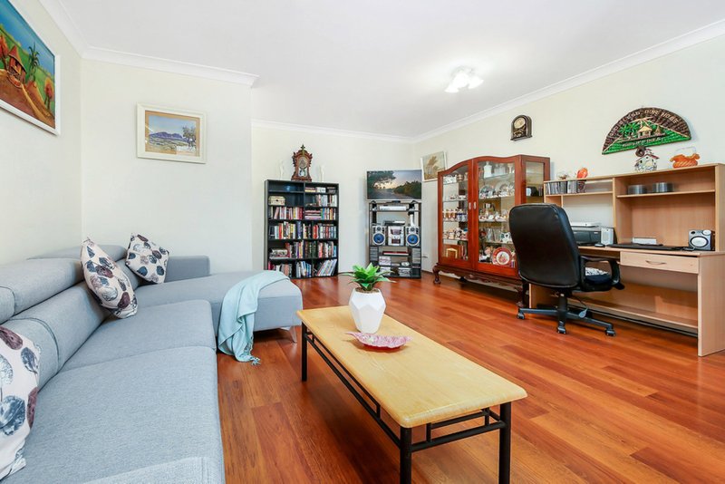 Photo - 4/17-19 Shenton Avenue, Bankstown NSW 2200 - Image 2