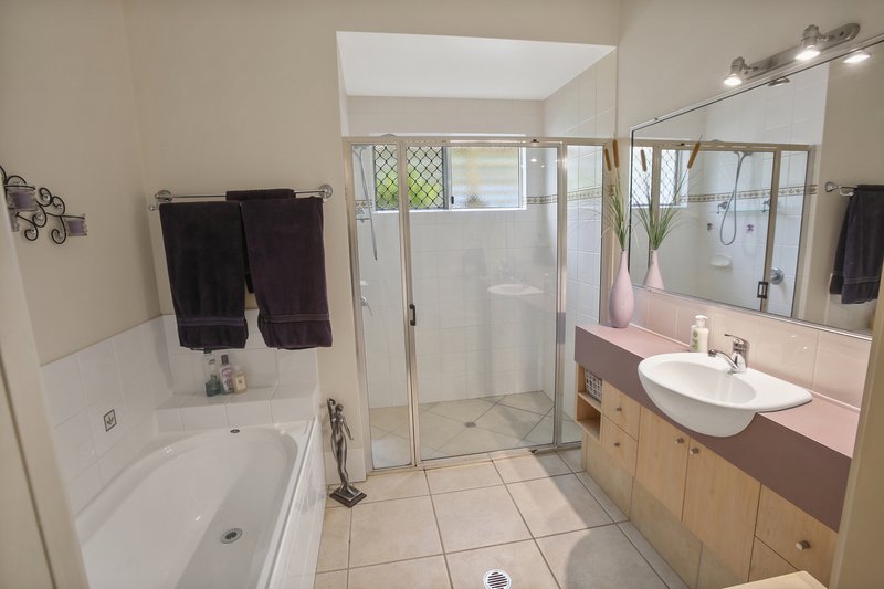 Photo - 4/17-19 Wright Street, Maroochydore QLD 4558 - Image 4