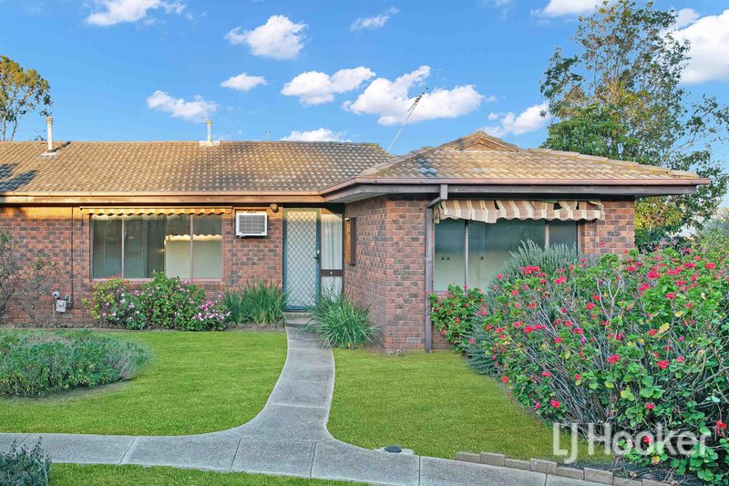 Photo - 4/17-21 Westmelton Drive, Melton West VIC 3337 - Image 1
