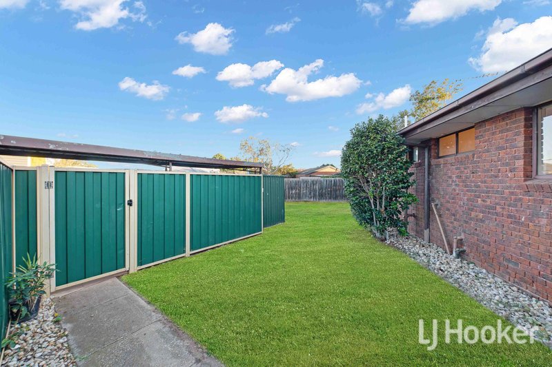 Photo - 4/17-21 Westmelton Drive, Melton West VIC 3337 - Image 10