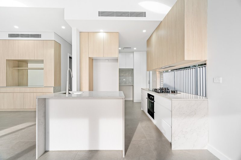 Photo - 4/17 Bell Street, Riverwood NSW 2210 - Image 4