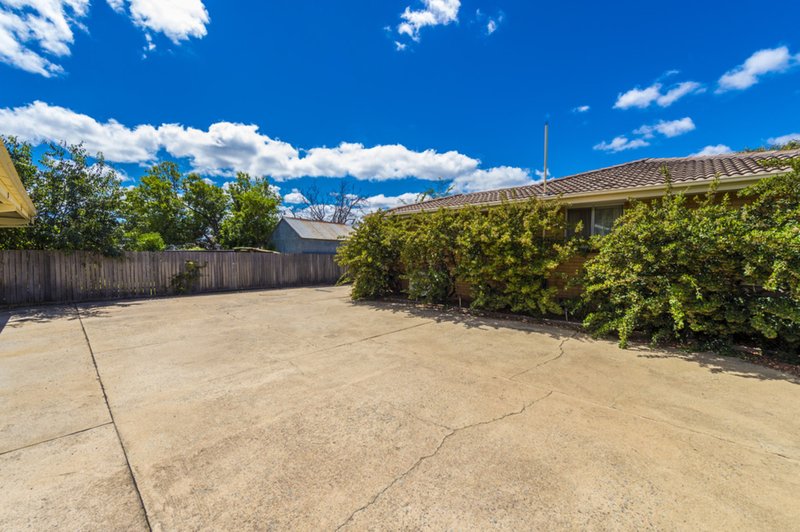 Photo - 4/17 Broughton Place, Queanbeyan NSW 2620 - Image 4