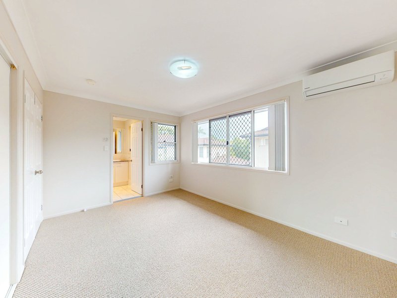 Photo - 4/17 Butcher Avenue, Lawnton QLD 4501 - Image 2