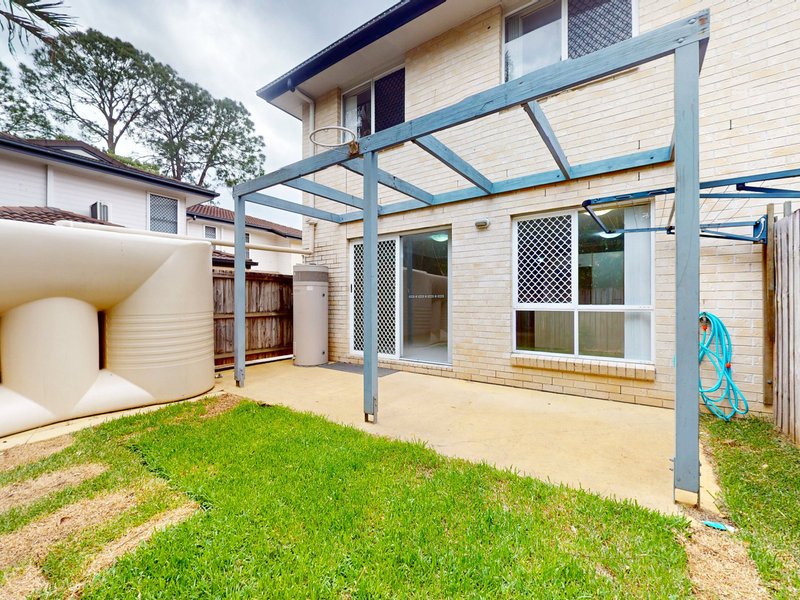 Photo - 4/17 Butcher Avenue, Lawnton QLD 4501 - Image 13