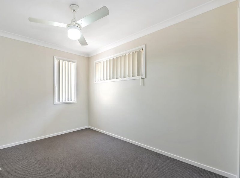 Photo - 4/17 Cunningham Street, Deception Bay QLD 4508 - Image 6