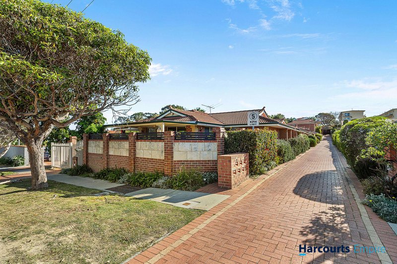 4/17 Drabble Road, Scarborough WA 6019