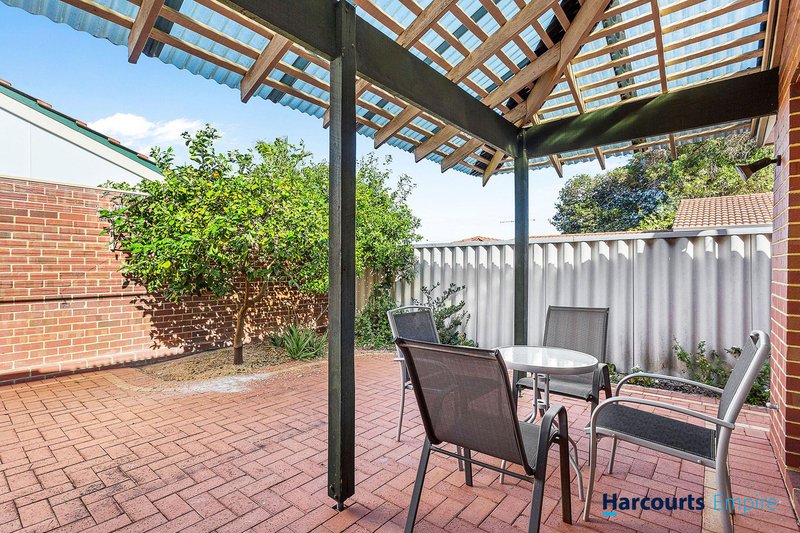 Photo - 4/17 Drabble Road, Scarborough WA 6019 - Image 5