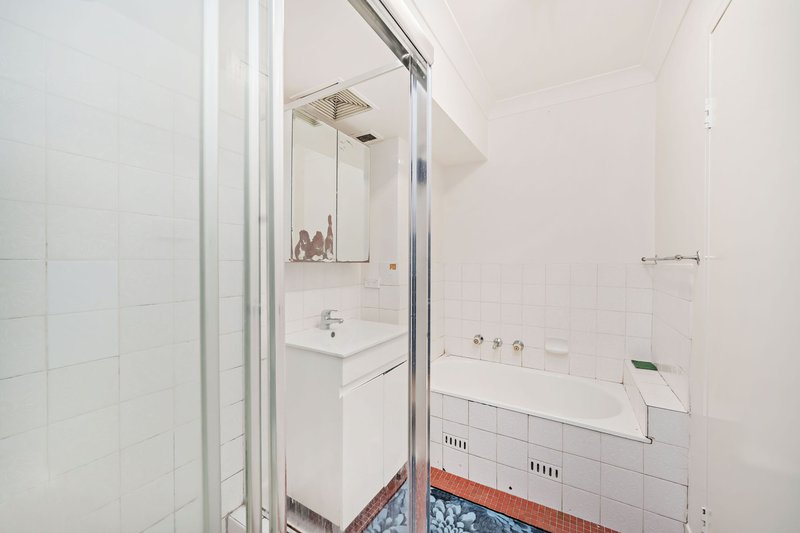 Photo - 4/17 Everton Road, Strathfield NSW 2135 - Image 6