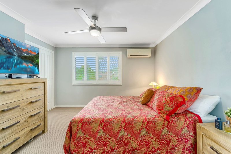 Photo - 4/17 Hants Street, Hamilton QLD 4007 - Image 9