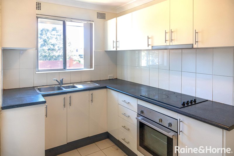 Photo - 4/17 Harris Street, Harris Park NSW 2150 - Image 2