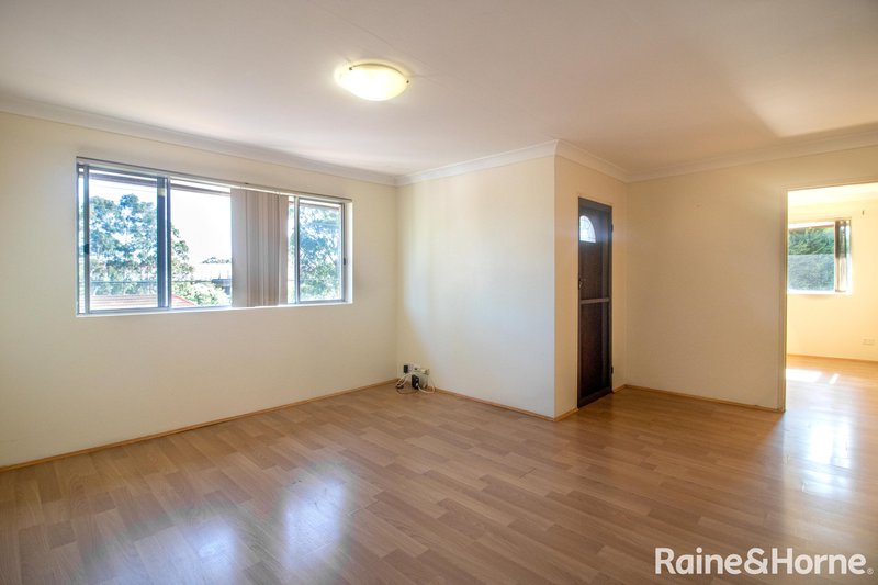 Photo - 4/17 Harris Street, Harris Park NSW 2150 - Image 3