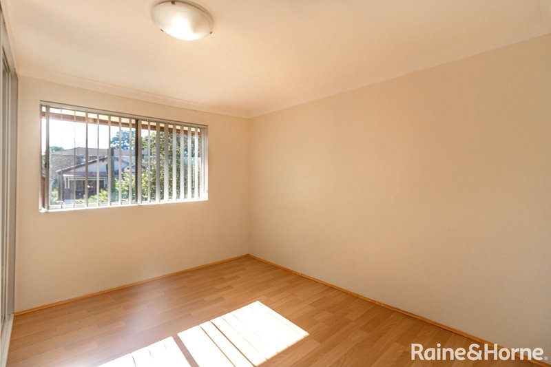Photo - 4/17 Harris Street, Harris Park NSW 2150 - Image 4