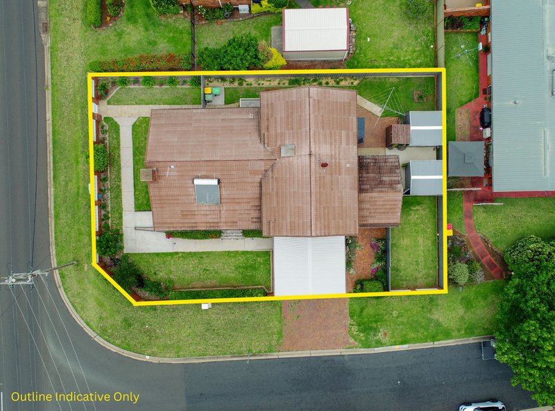 Photo - 417 Hume Street, Kearneys Spring QLD 4350 - Image 26