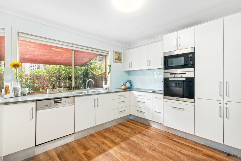 Photo - 4/17 Margaret Street, Tweed Heads NSW 2485 - Image 4